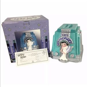 Vintage Betty Boop Cookie jar
